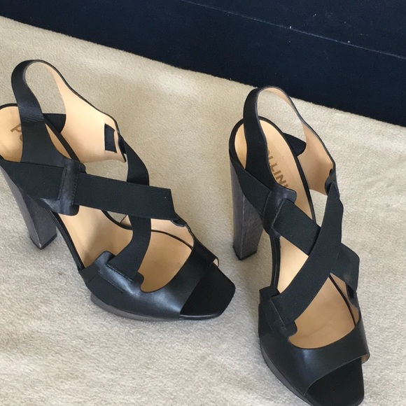 Polling Shoes - Picture 2 of 4